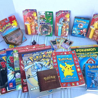 Pokémon Pez & Mini Skateboard, Strategy Game Guides, Venusaur Pocket Monster 