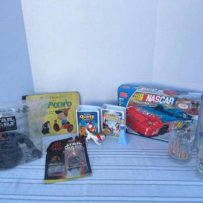 Star Wars Darth Maul Figure & Drink Holder, NASCAR Mega Bloks, Pinocchio Book 1939 & more