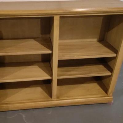 Wooden Bookshelf 