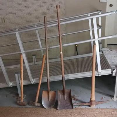 Shovels, Sledge Hammer, Pick Axe, Maul