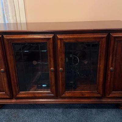 Entertainment Center/TV Stand
