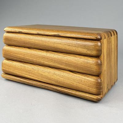 Sale Photo Thumbnail #24