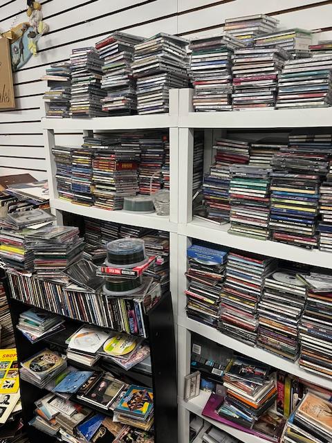 Sale Photo Thumbnail #57