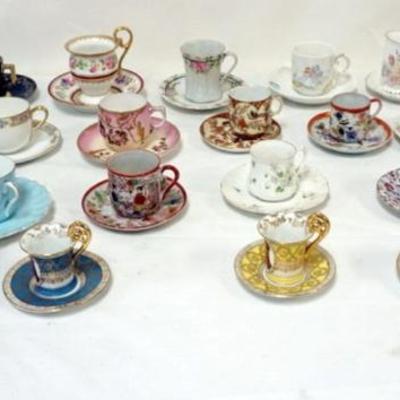Sale Photo Thumbnail #41: 1041	LARGE ASSORTMENT OF TEA & DEMITASSE CUPS & SAUCERS, LARGEST APPROXIMATELY 4 IN HIGH
