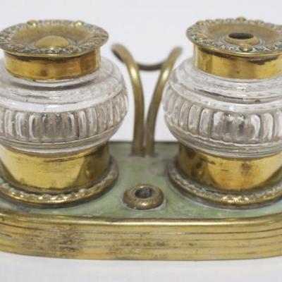 Sale Photo Thumbnail #4: 1004	ANTIQUE DOUBLE INKWELL W/2 GLASS WELLS W/BRASS CAPS IN HOLDER, APPROXIMATELY 5 IN X 2 1/2 IN X 3 IN HIGH
