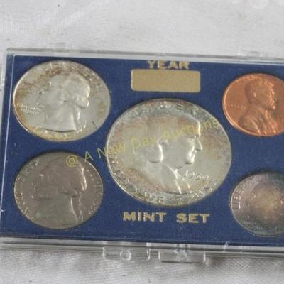 Sale Photo Thumbnail #438