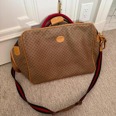 VINTAGE, UNWORN GUCCI LUGGAGE 