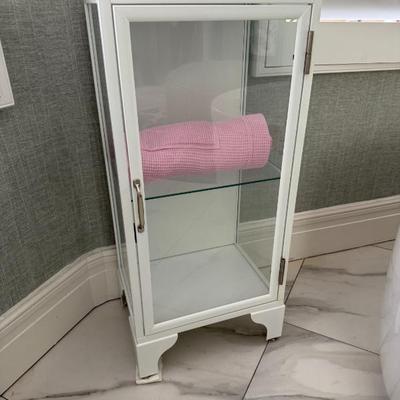 Bathroom cabinet
H: 37in
W: 13in
L: 17in