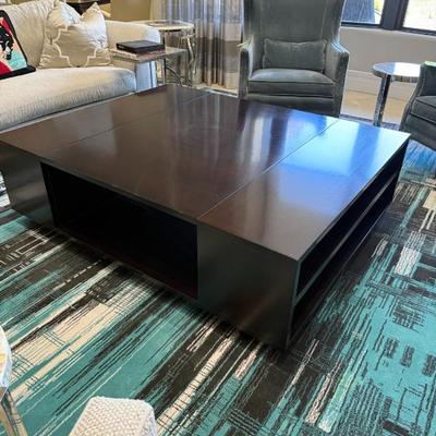 Coffee table
W: 5ft x 48 x 18 in.


