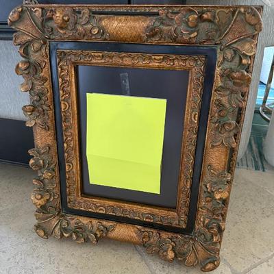 Frame
27x22