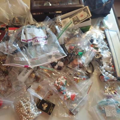 Sale Photo Thumbnail #366
