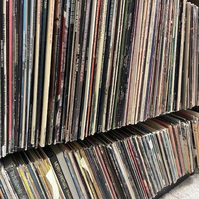 Sale Photo Thumbnail #162: Unsorted Vinyls