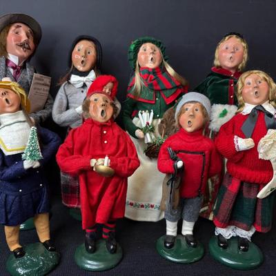 Byers’ Choice Dolls-4 Children, 1 Man, 3 Women