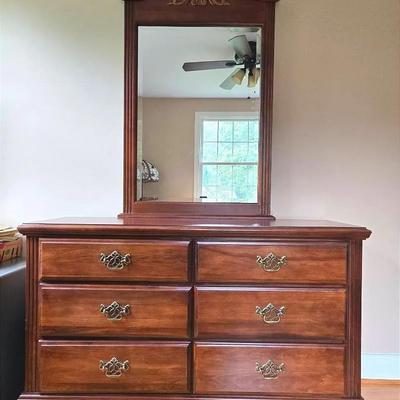 Vintage Carolina Furniture Works Dresser w Mirror 