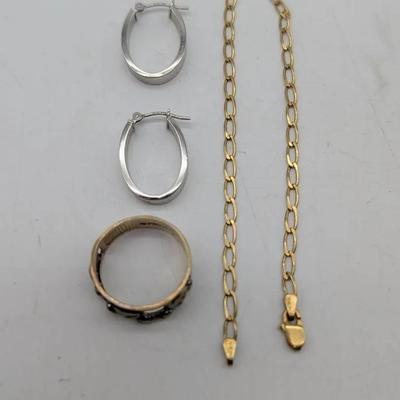 Mixed 14K & 18K Jewelry 