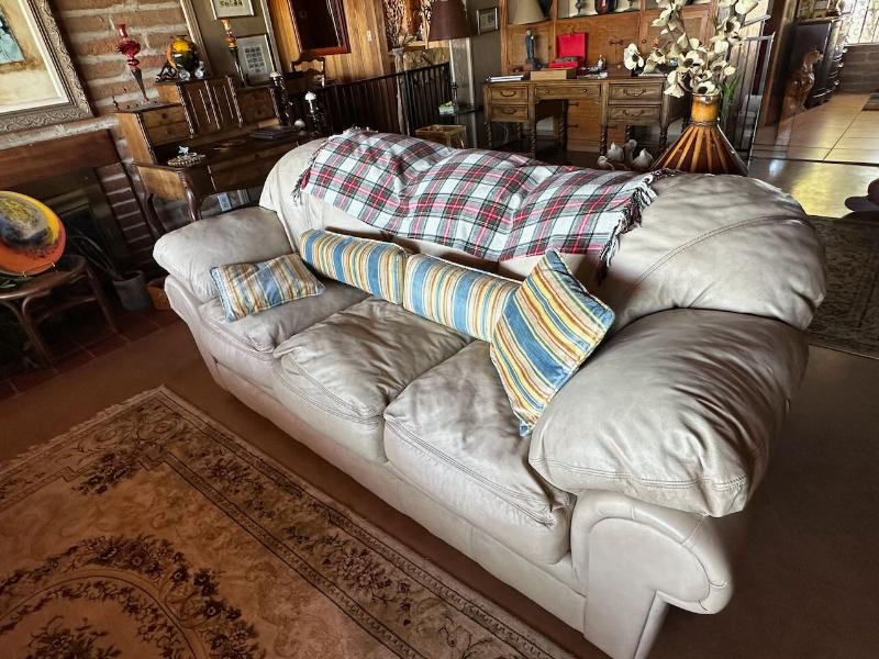 Sale Photo Thumbnail #143