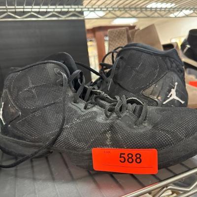Sale Photo Thumbnail #132