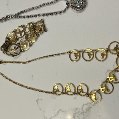 25 necklace bracelet 20