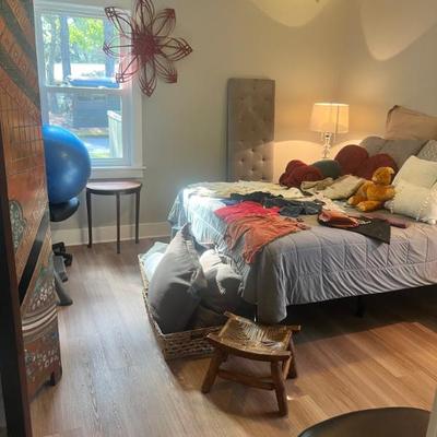 Sale Photo Thumbnail #51