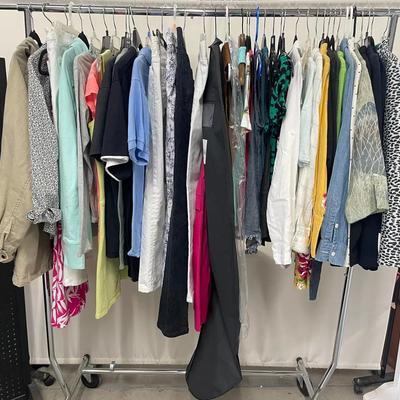 Women’s Rack Of Clothes (sz 2, 4, sm/Md)