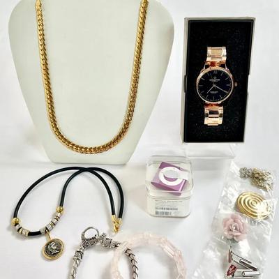 iPod Shuffle 2GB, Brand New Morgenstern Watch And Costume Jewelry 