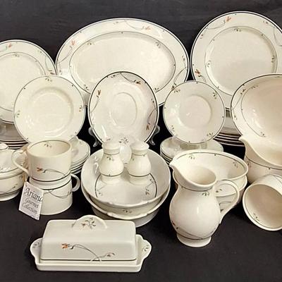 Vintage Gorham Ariana Town & Country Fine Bone China Dinnerware