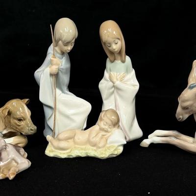 Lladro- Virgin Mary, Saint Joseph, Baby Jesus & Stable Animal Porcelain Figures! 
