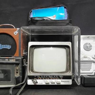 Collection of Vintage Panasonic Electronics, TomTom XL GPS, and Pignose 7-100R Guitar Amplifier