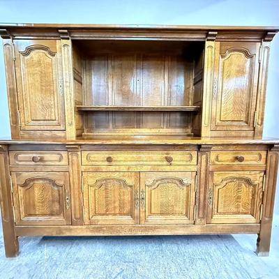 Solid Tiger Oak Wood Buffet Hutch Cabinet with Lock Keys