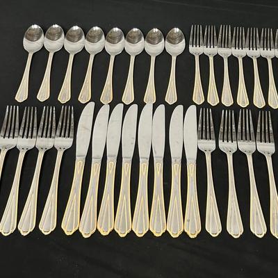 40-pc Set Hampton Silversmiths Gold Trim Flatware