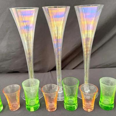 Retro Iridescent Champagne Flutes With 2 Sets Of Shot Glasses