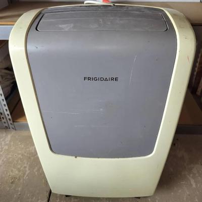 Frigidaire Portable AC Unit Model CPA093DU1 Missing Tubes