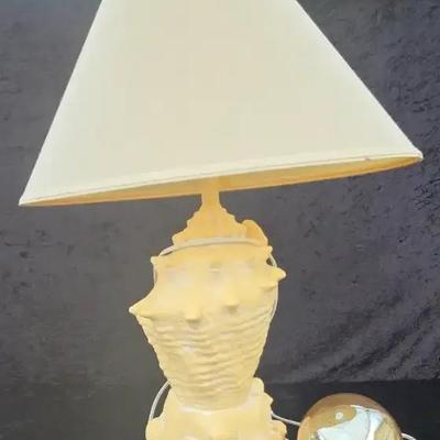 Seaside Decor 28" Seashell Lamp W/ 2" Fishies & 4" Metallic Orange Sand & Shell Bubble 