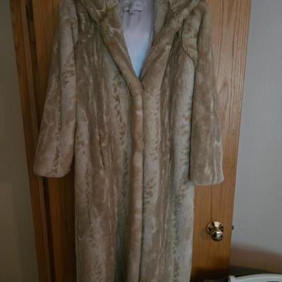 Sale Photo Thumbnail #60