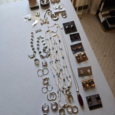 Sale Photo Thumbnail #154