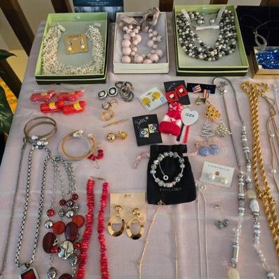 Sale Photo Thumbnail #60