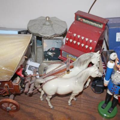 Sale Photo Thumbnail #171