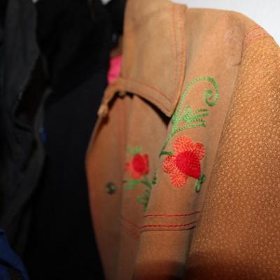 Sale Photo Thumbnail #317