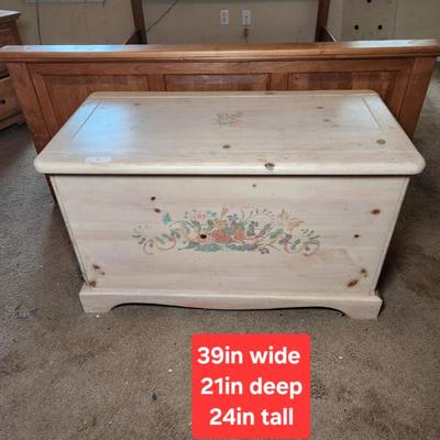 Sale Photo Thumbnail #25