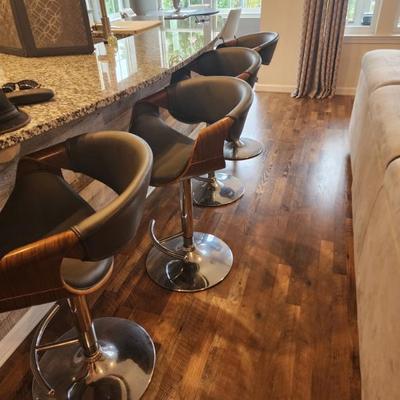 4 Kitchen Island Stools  $50 each