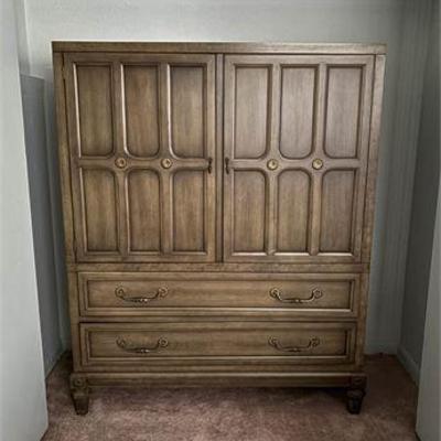 Embassy House Wardrobe Cabinet .jpg