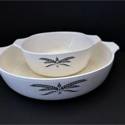 1960's Anchor Hocking Black Wheat Casserole Set .jpg