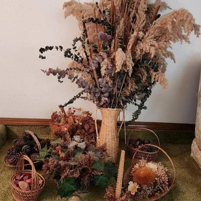 Dried Arrangements