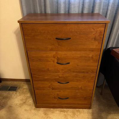 4 drawer Chest