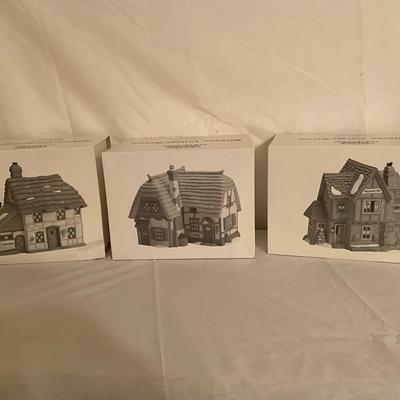 Boxed Dicken’s Village 7