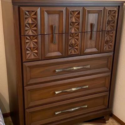 Dark Chiseled Dresser 