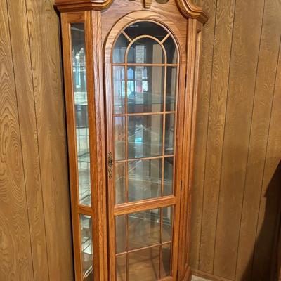 Corner Curio