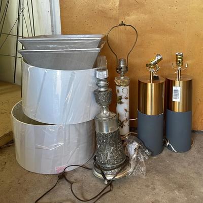 Assortment of Lamps with Lampshades 