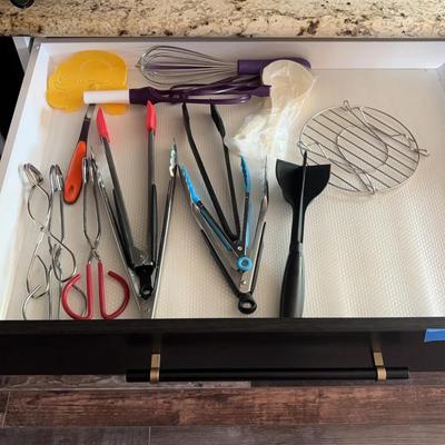 Assorted Kitchen Tools
