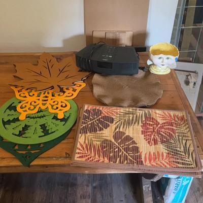 Bose Wave Radio, Decorative Placemats, Unique Bowl